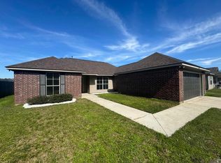 26139 Bobby Gill Rd, Denham Springs, LA 70726