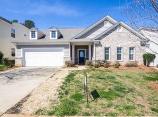 9527 Seamill Rd, Charlotte, NC 28278
