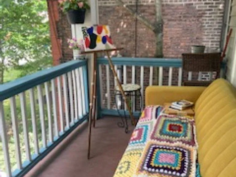 Private front porch