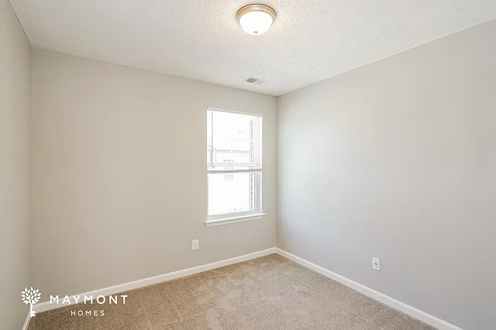 310 Jerry Butler Dr — Photo 10