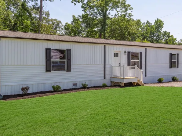 4401 E McLaw St, Fredericksburg, VA 22408
