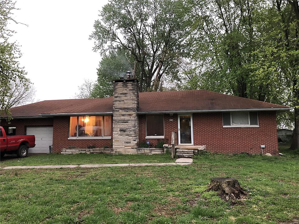 1st image of 240 Maywood Dr