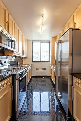 Rented by Mirador Real Estate | media 33