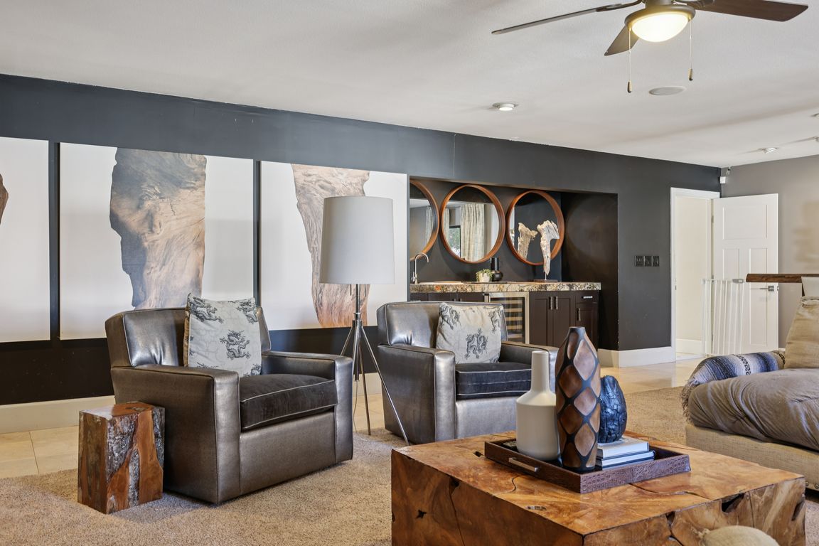 next background image