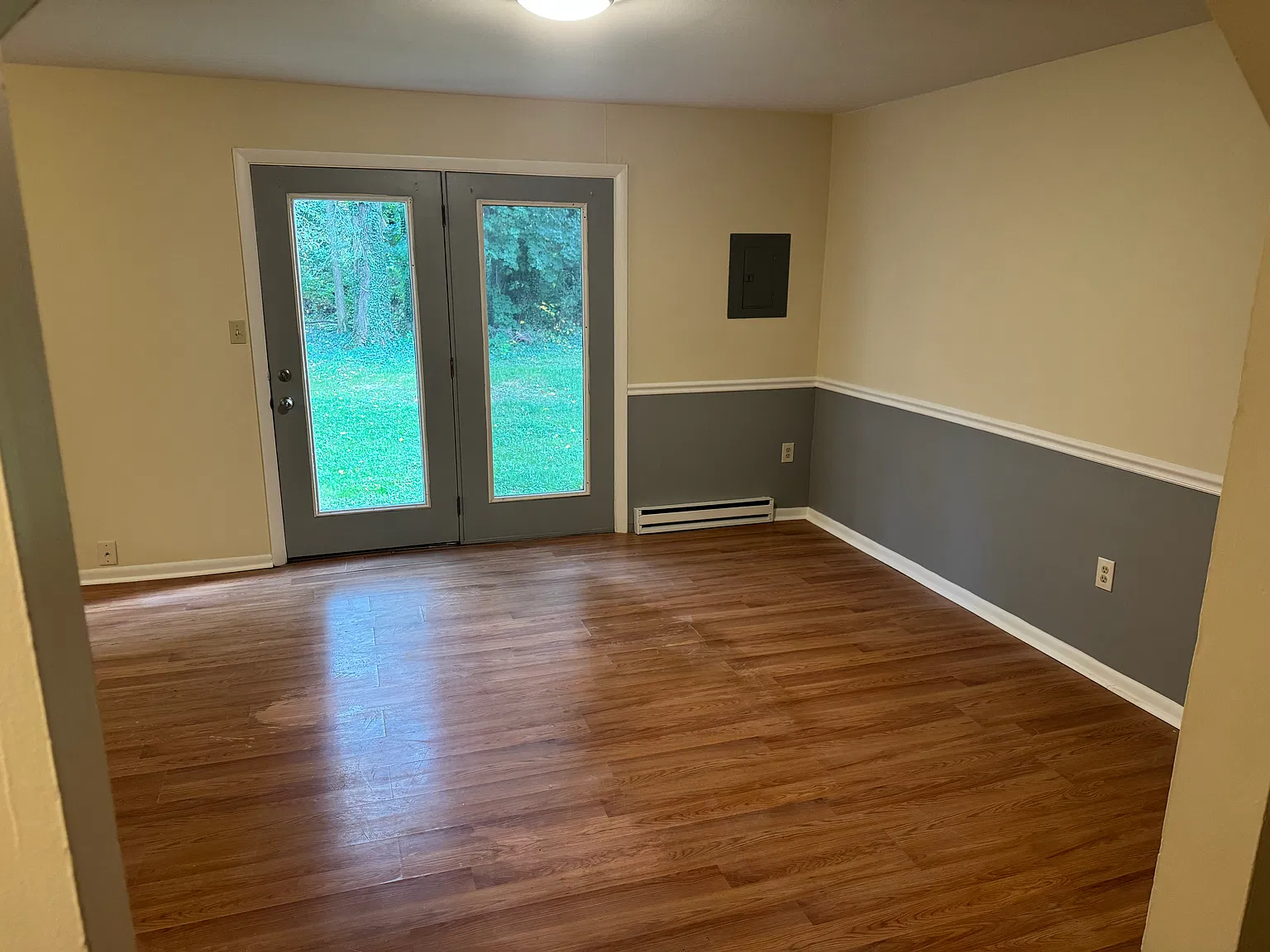 2 bed, $1,100 — Photo 3