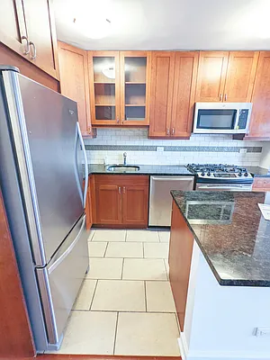 Rented by Highline Residential | media 14