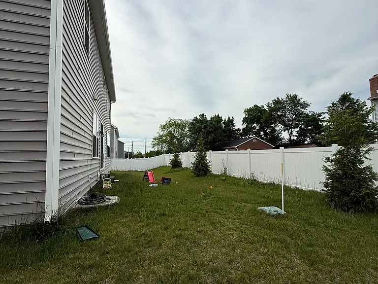14973 Walter Robinson Ln — Photo 3