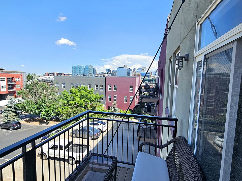 Private balcony with city view