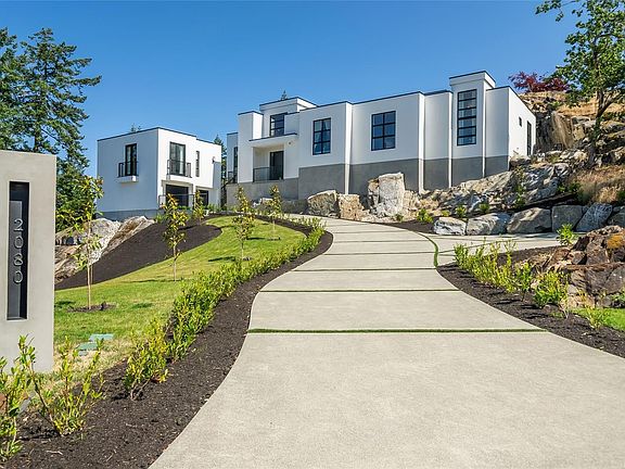 2nd image of 2080 Rolston Pl