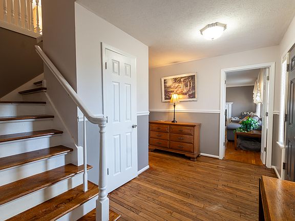 5th image of 4340 Meadow Ln