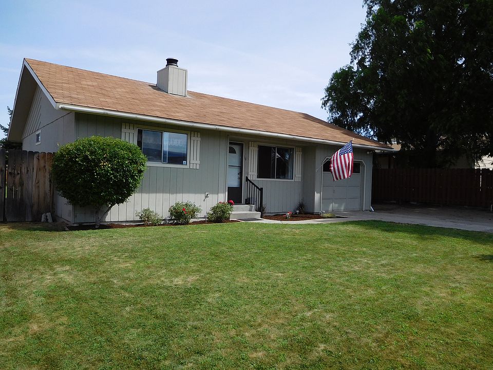 1st image of 340 Greenbriar Ln