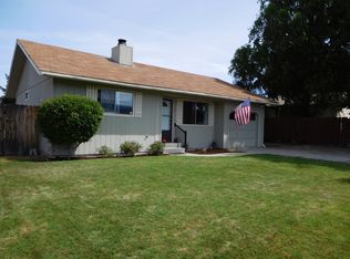 340 Greenbriar Ln, East Wenatchee, WA 98802