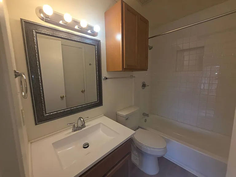 1103 Marlton St — Photo 10