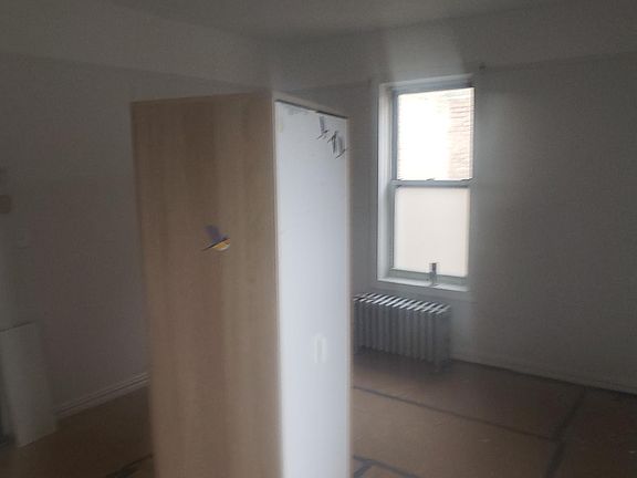 4th image of 1220 Morris Ave APT 2E