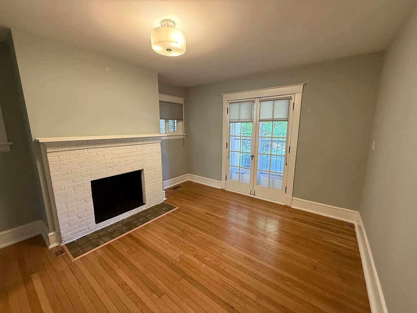 S. Colonial Ave. 139 — Photo 2