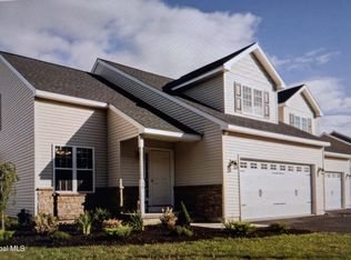 36 Chip Shot Way, Mechanicville, NY