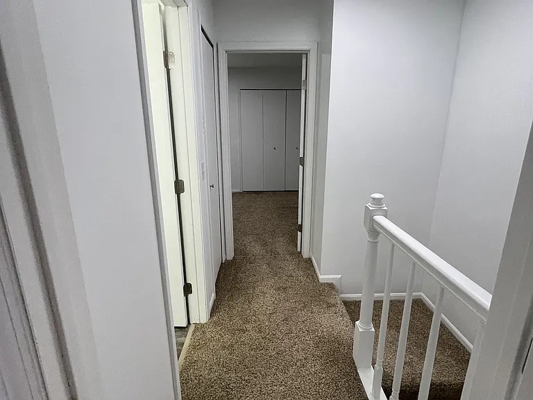 2166 Regency Dr — Photo 9