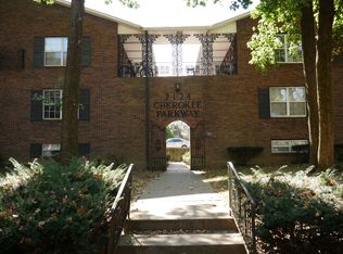 2124 Cherokee Pkwy #2124CHE-104, Louisville, KY 40204