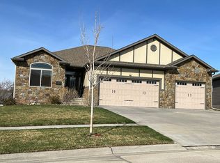 1209 N 95th St, Lincoln, NE 68505