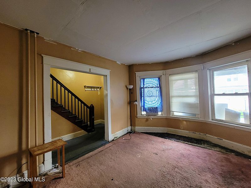 5th image of 34 Raymo Street