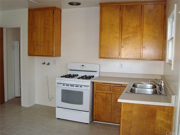 2nd image of 25067 Eucalyptus Ave