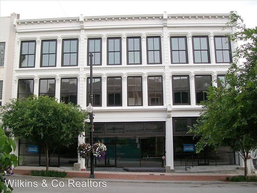 1st image of 108 N Market St APT 303
