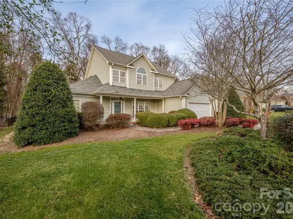 3365 Garrett Dr SW, Concord, NC 28027