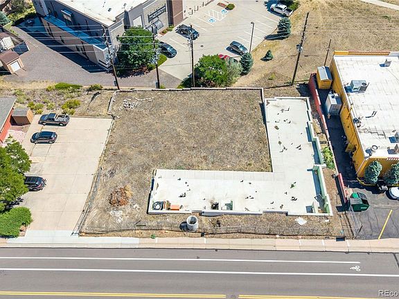 4th image of 1078 S Alkire Street