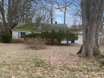 7735 Eisenhower Dr, Kirtland, OH, 44094