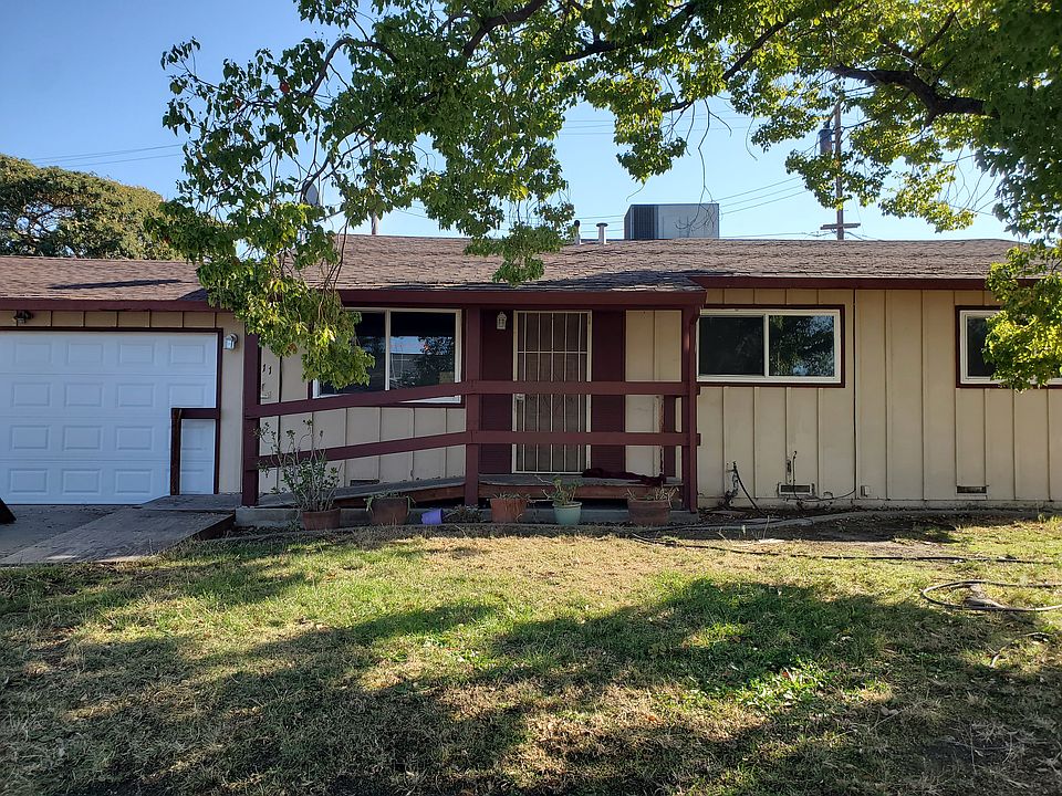 1st image of 7511 32nd St