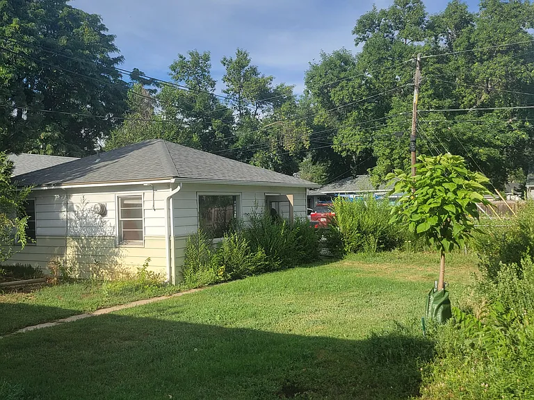 Back yard and Studio Apartment