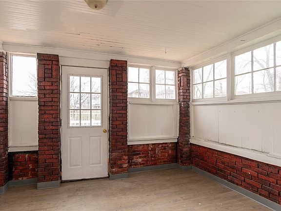5th image of 1812 Carroll Ave