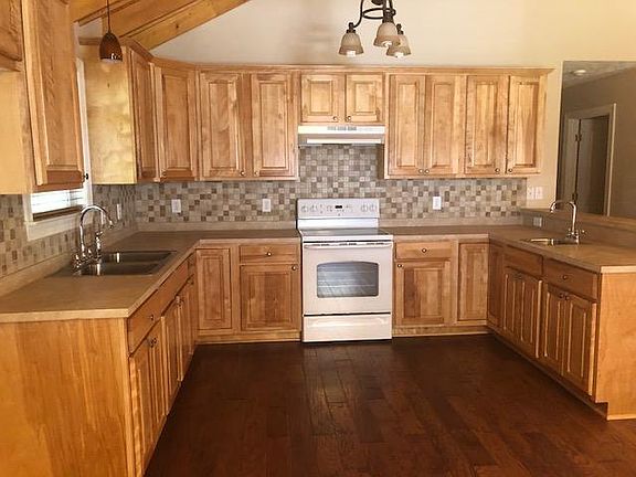 Beautiful kitchen with a view of nature