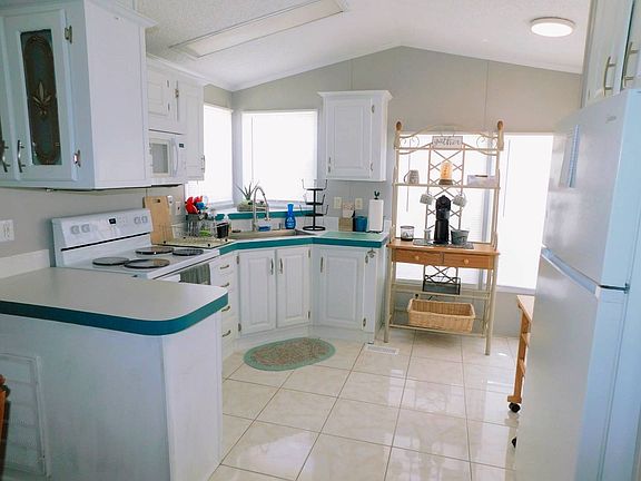 5th image of 41219 Hockey Dr Suite 80