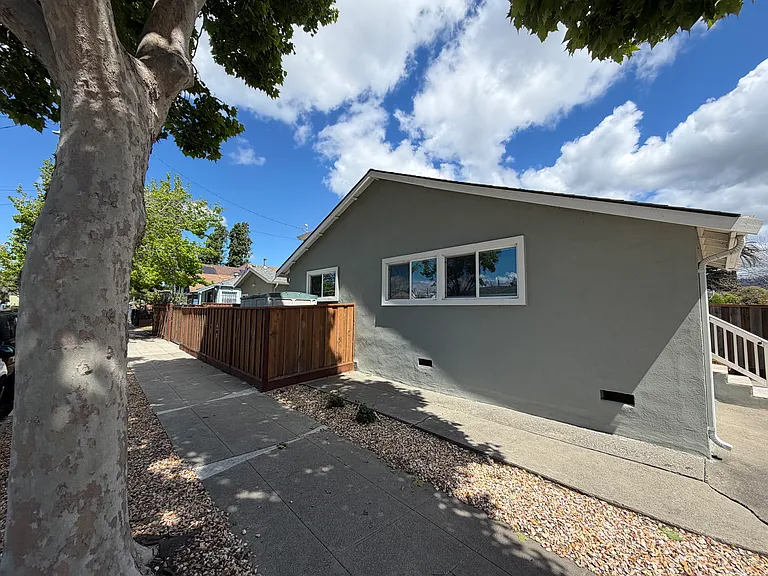 831 Page St — Photo 6