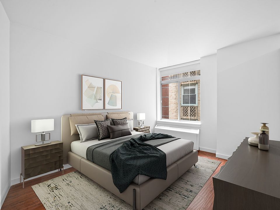 1st image of 90 John St #2505
