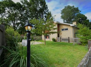 1501 Darrow Ave, Evanston, IL 60201