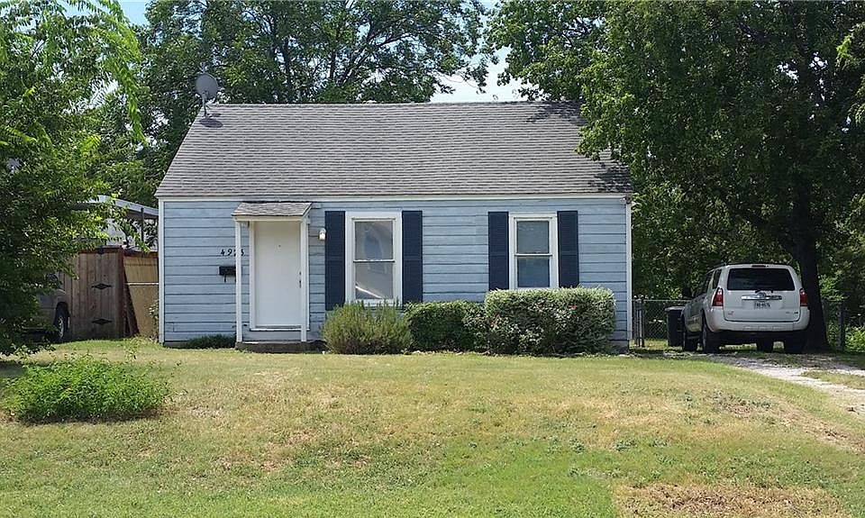1st image of 4925 Donnelly Ave
