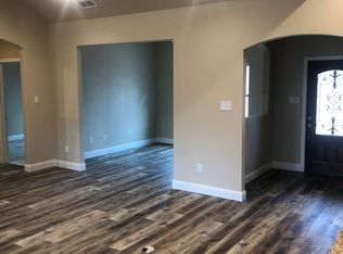 207 Forest Lk S, Longview, TX 75605