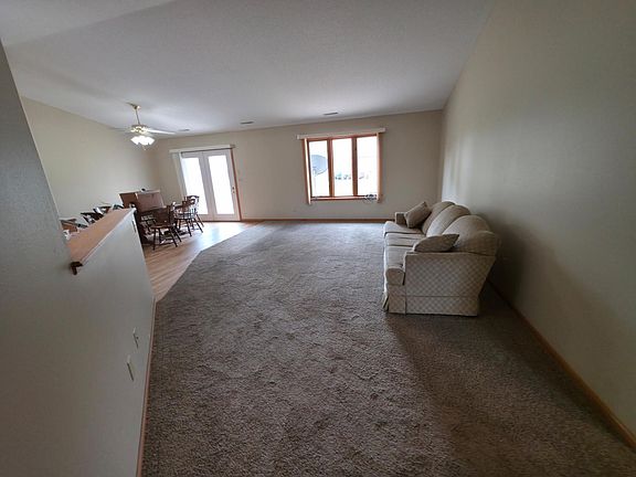4th image of 417 2nd St NW