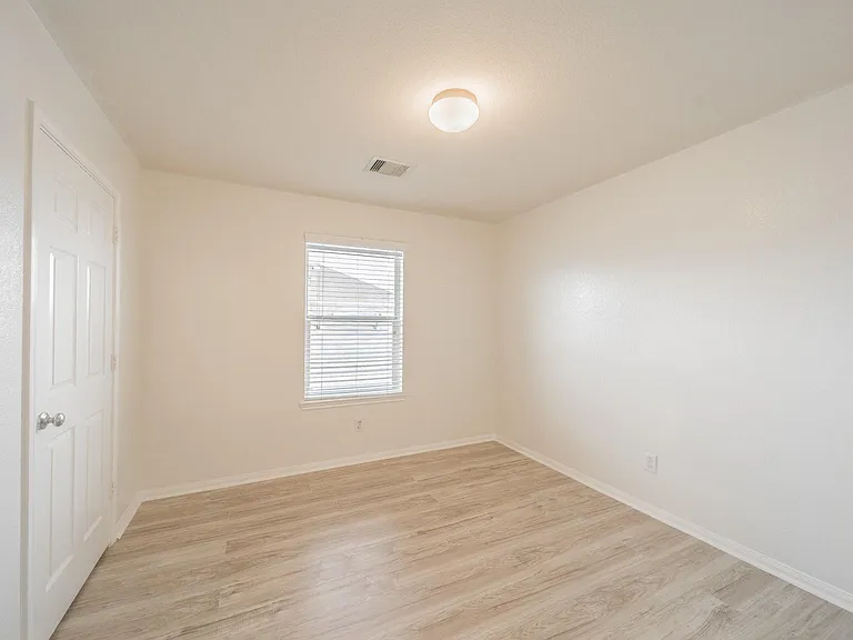 11821 Jelicoe Dr — Photo 12