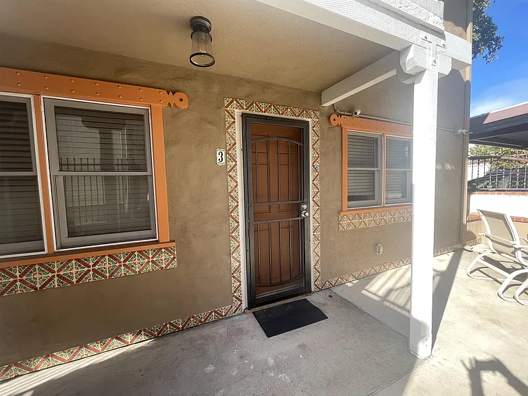 2340 Jefferson St #3 — Photo 7