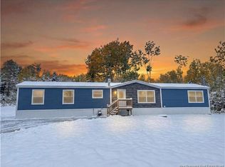 118 Oak Mountain Rd, Woodstock, NB E7N2S3