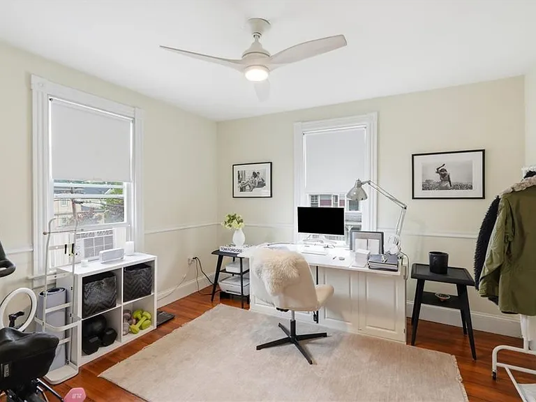 52 Berkeley Ave — Photo 24