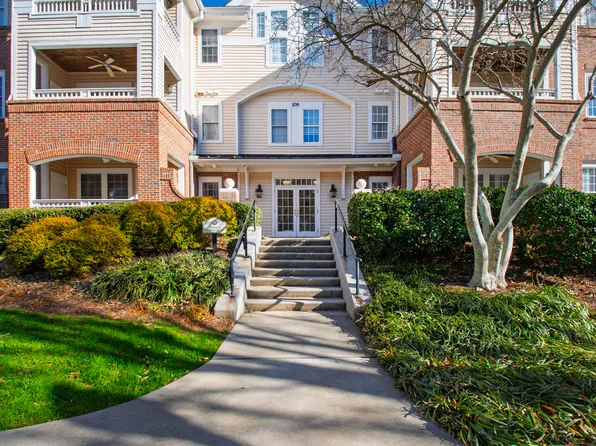 108 Northbrook Dr APT 307, Raleigh, NC 27609