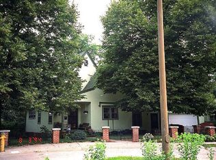 324 Woodland Dr, Council Bluffs, IA 51503