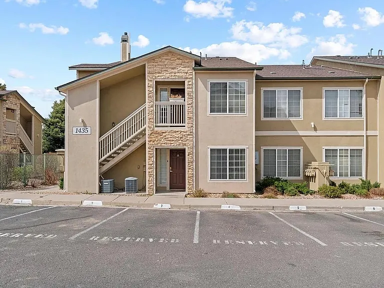 1415 S Galena Way #104 — Photo 6