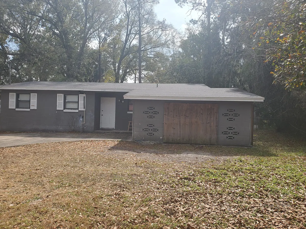 Building Photo - 7134 McCarty Dr S