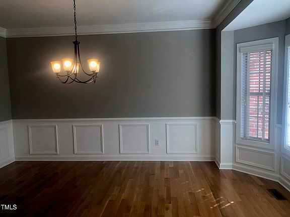 4th image of 223 Shalimar Dr