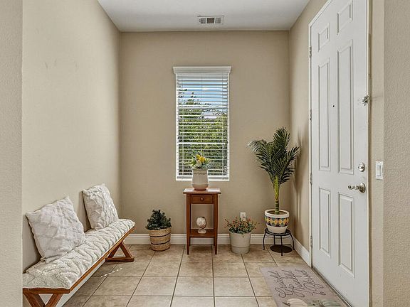 4th image of 85902 Avenida Raylynn
